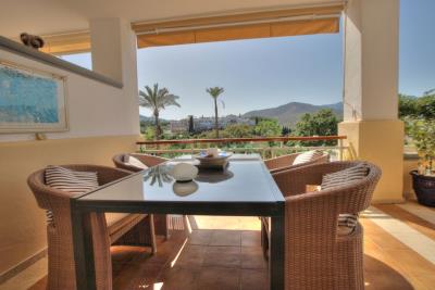 9-467d0cee5b725f3ef65f102a0c2e69c0