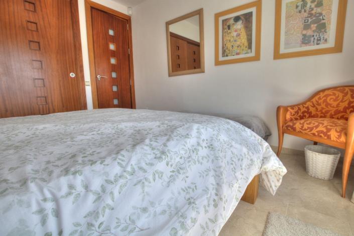 Image No.22-3 Bed Townhouse for sale