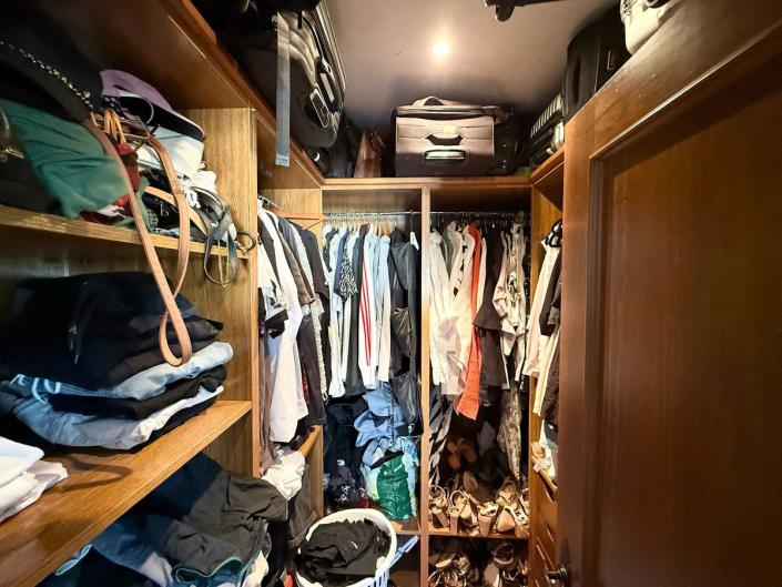 Image No.11-5 Bed Villa / Detached for sale