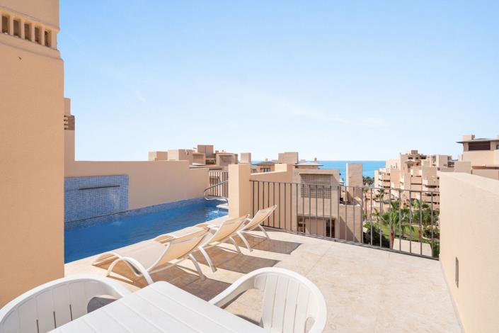 Image No.1-4 Bed Duplex for sale