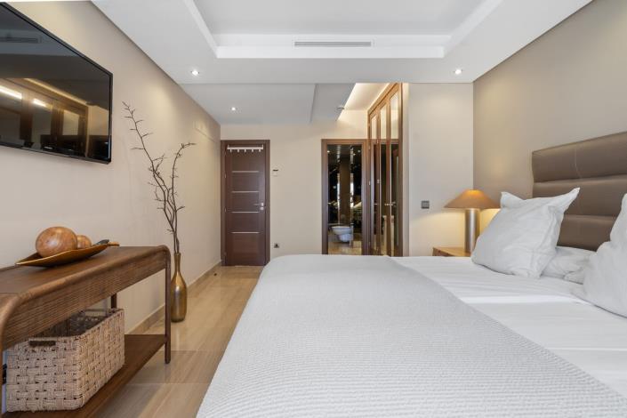 Image No.6-4 Bed Duplex for sale