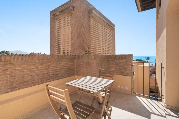 Image No.16-4 Bed Duplex for sale