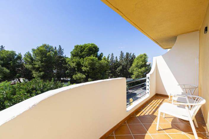 Image No.20-3 Bed Duplex for sale