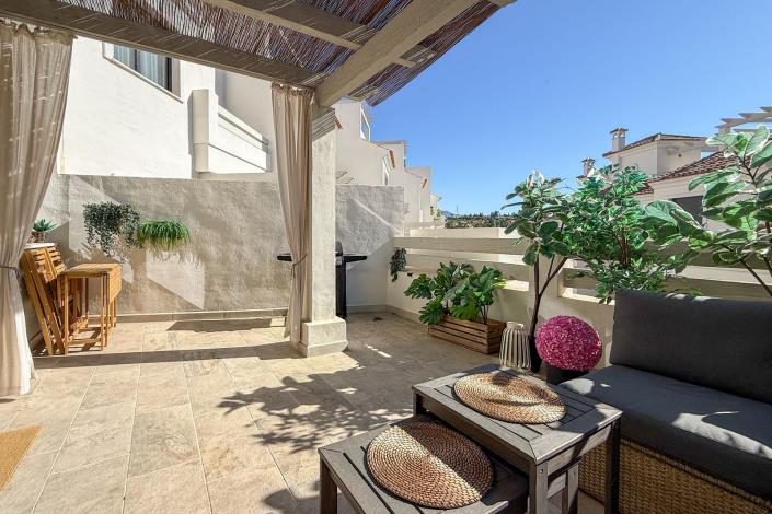 Image No.10-3 Bed Townhouse for sale