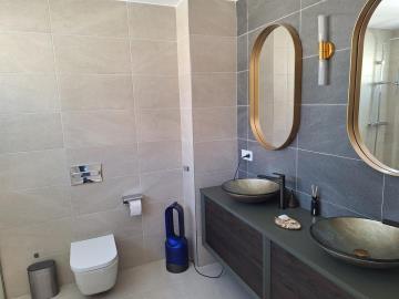 7-aa4cc561180b369757c0bb4af9886cd3