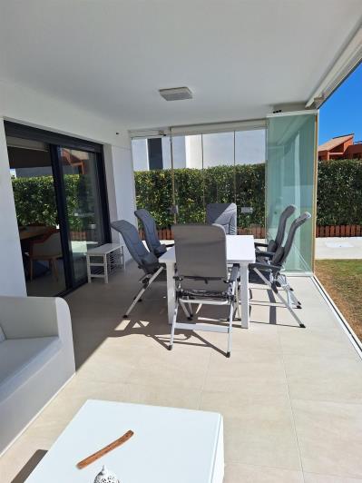 Image No.14-4 Bed Villa / Detached for sale