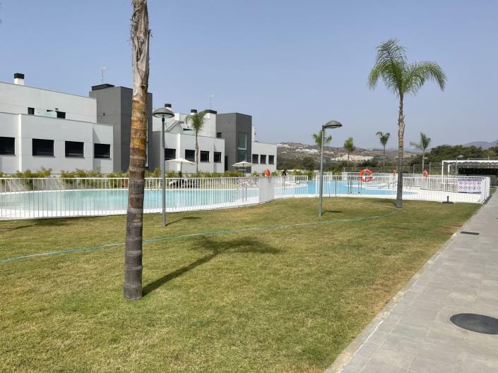 Image No.15-2 Bed Apartment for sale