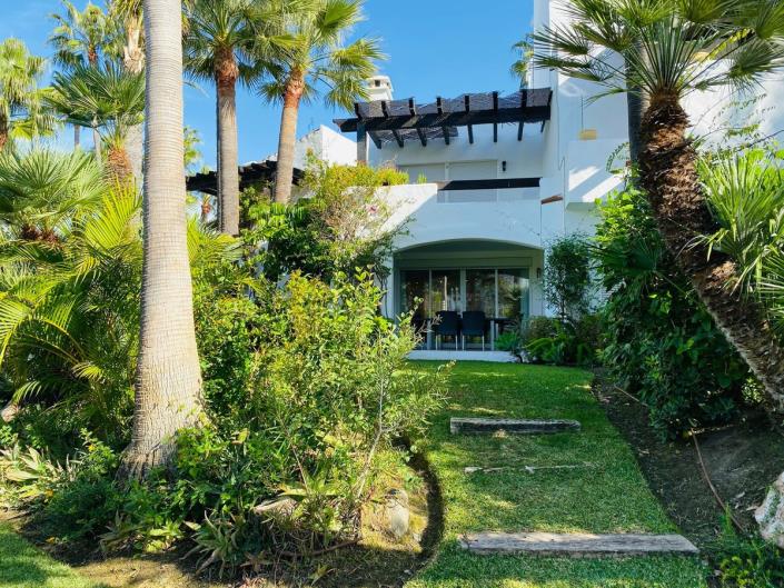 Image No.45-3 Bed Townhouse for sale