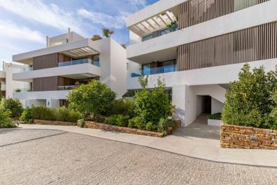 11-20939a0134ad724a8cb2a801094d15a4