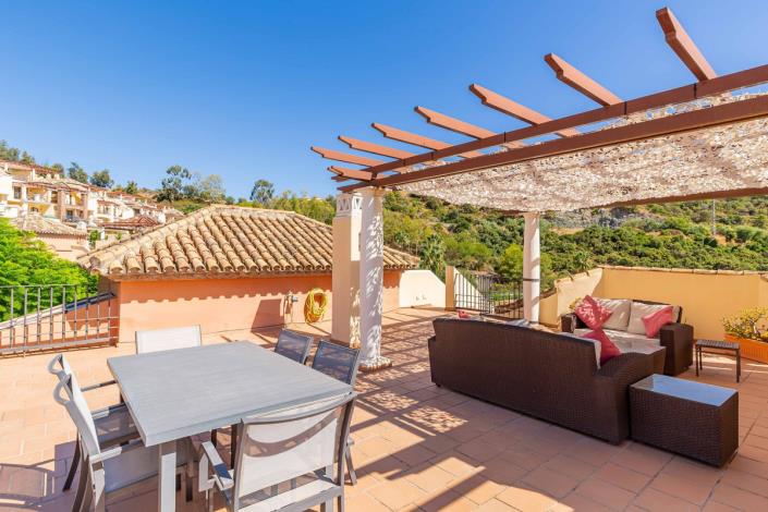 Image No.1-3 Bed Duplex for sale