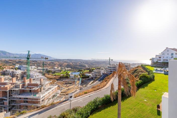 Image No.4-2 Bed Apartment for sale