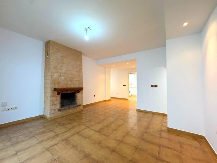 Image No.3-3 Bed Apartment for sale