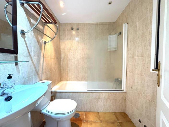 Image No.11-3 Bed Apartment for sale