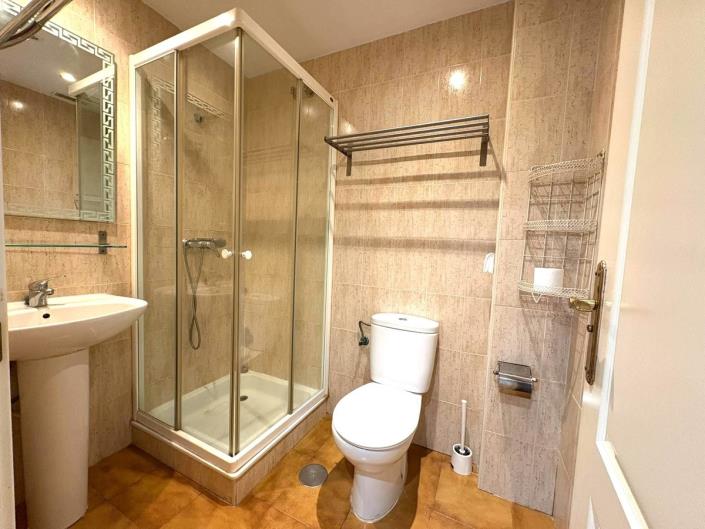 Image No.14-3 Bed Apartment for sale