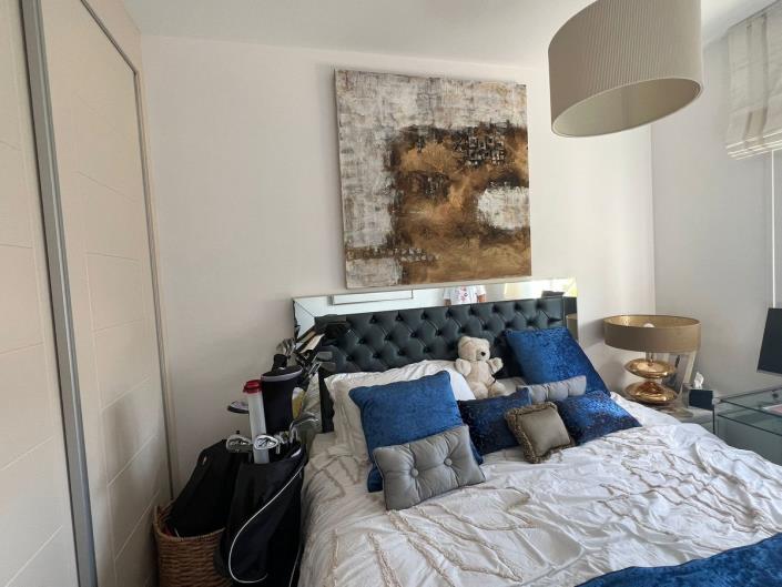 Image No.8-2 Bed Apartment for sale