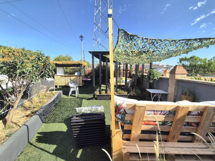 Image No.49-5 Bed Villa / Detached for sale