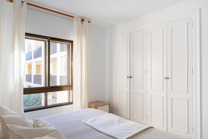 Image No.15-2 Bed Apartment for sale