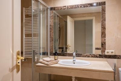 13-5fd73dea700db77384c091ca9818b1a9