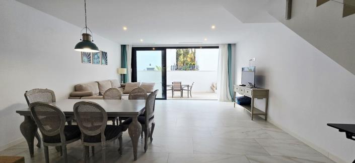 Image No.5-3 Bed Townhouse for sale