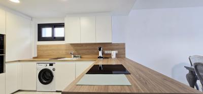 12-53013098fcab6c38b1379cd33298e050