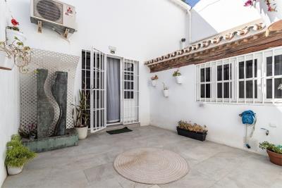 22-bcf8e6250e0bab365f900a8ac31ac040