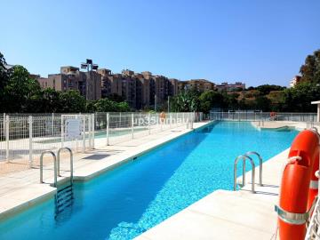 11-20939a0134ad724a8cb2a801094d15a4