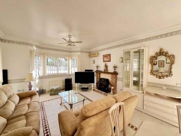 9-467d0cee5b725f3ef65f102a0c2e69c0