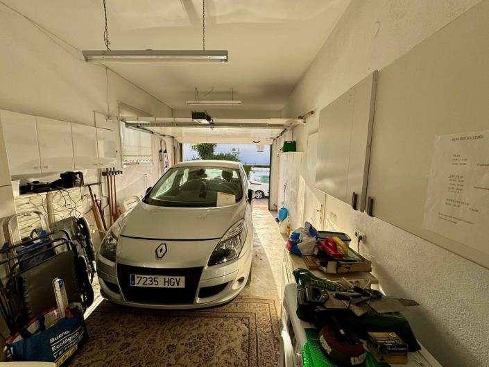 Image No.28-3 Bed Villa / Detached for sale