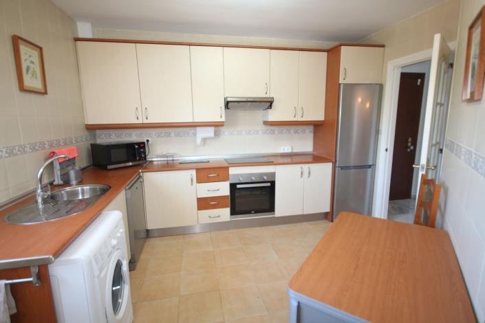 Image No.17-3 Bed Apartment for sale