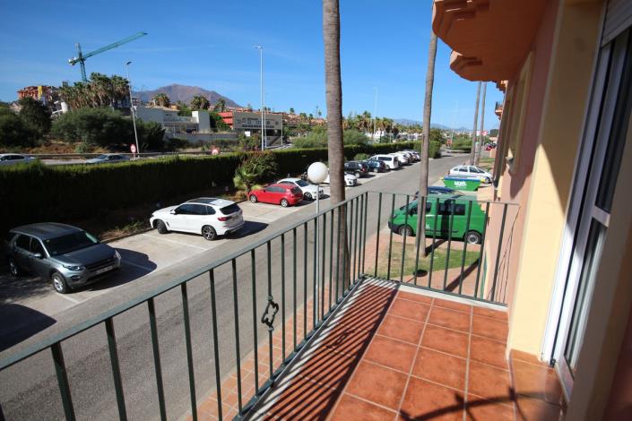 Image No.27-3 Bed Apartment for sale