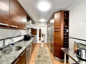 10-bb915d1cb19341576dcdc994b81ab9c5