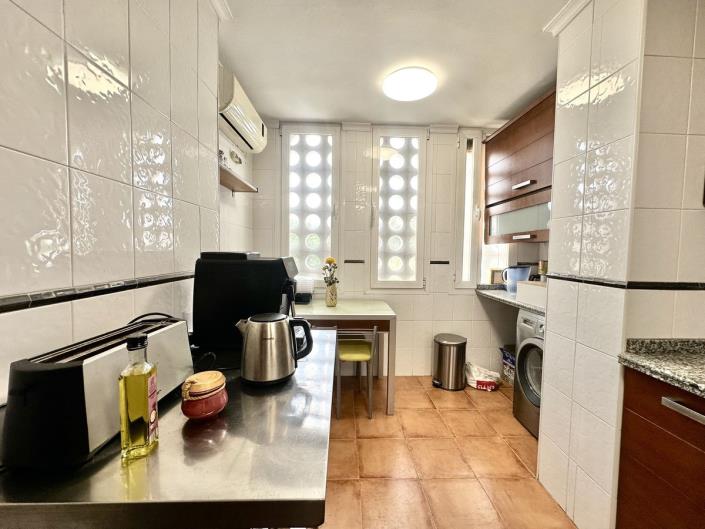 Image No.11-3 Bed Apartment for sale