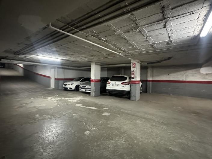 Image No.37-3 Bed Apartment for sale