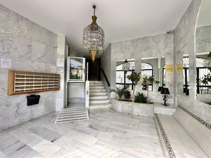 Image No.38-3 Bed Apartment for sale