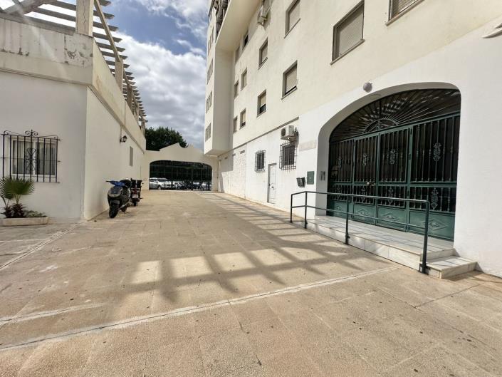 Image No.41-3 Bed Apartment for sale