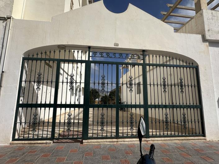 Image No.42-3 Bed Apartment for sale