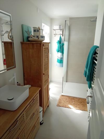 Image No.8-3 Bed Apartment for sale