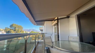 8-e64a9055bba3e77ac8aca3b893cdf826