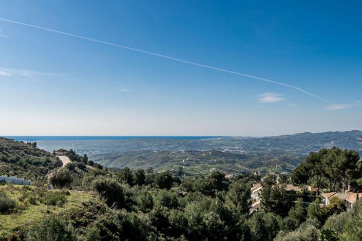 Image No.5-5 Bed Villa / Detached for sale