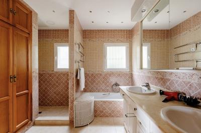 11-20939a0134ad724a8cb2a801094d15a4