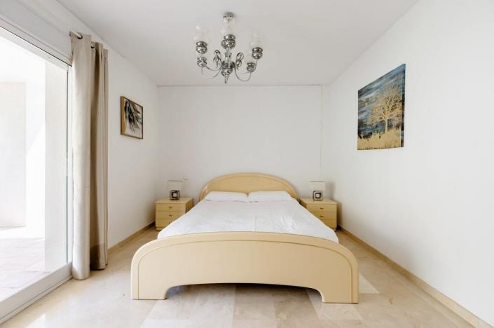 Image No.21-5 Bed Villa / Detached for sale