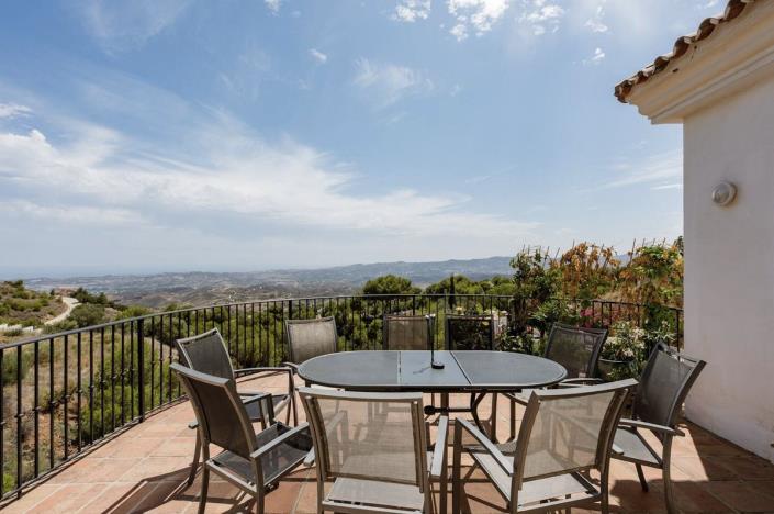 Image No.34-5 Bed Villa / Detached for sale