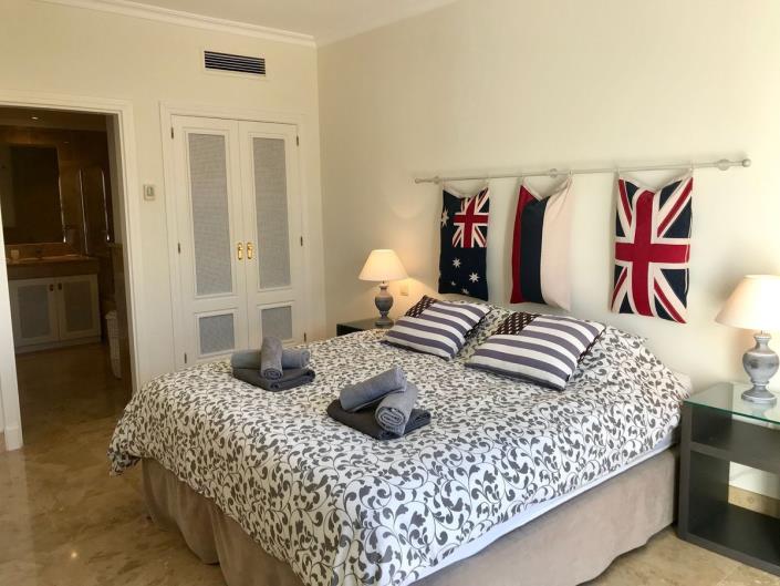 Image No.22-3 Bed Apartment for sale