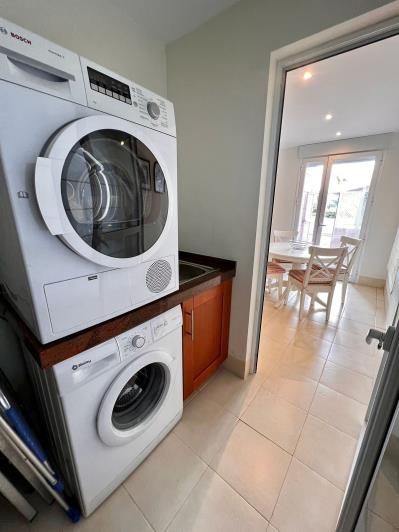 Image No.49-3 Bed Apartment for sale