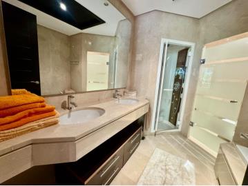 11-20939a0134ad724a8cb2a801094d15a4