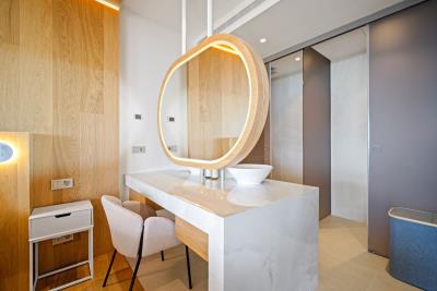 7-aa4cc561180b369757c0bb4af9886cd3