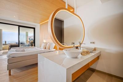 8-e64a9055bba3e77ac8aca3b893cdf826