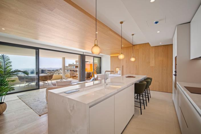 Image No.11-3 Bed Apartment for sale