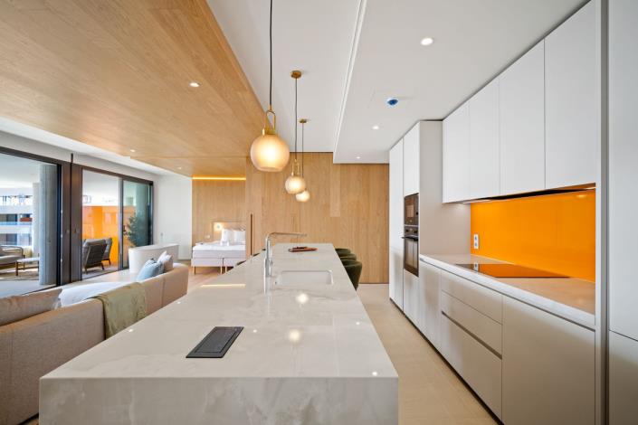 Image No.12-3 Bed Apartment for sale