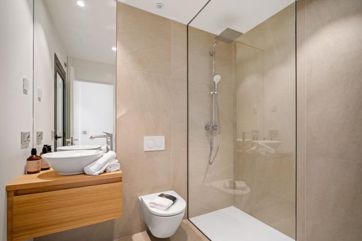 Image No.22-3 Bed Apartment for sale